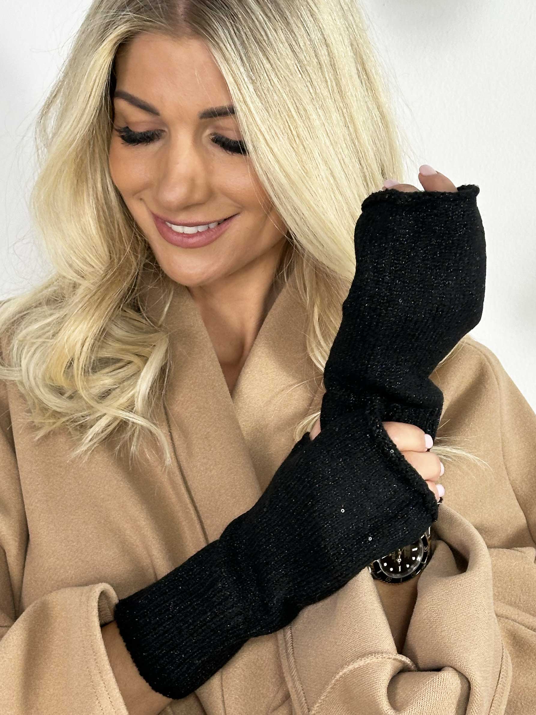 Myra - Handskar med glittertrådar och paljetter